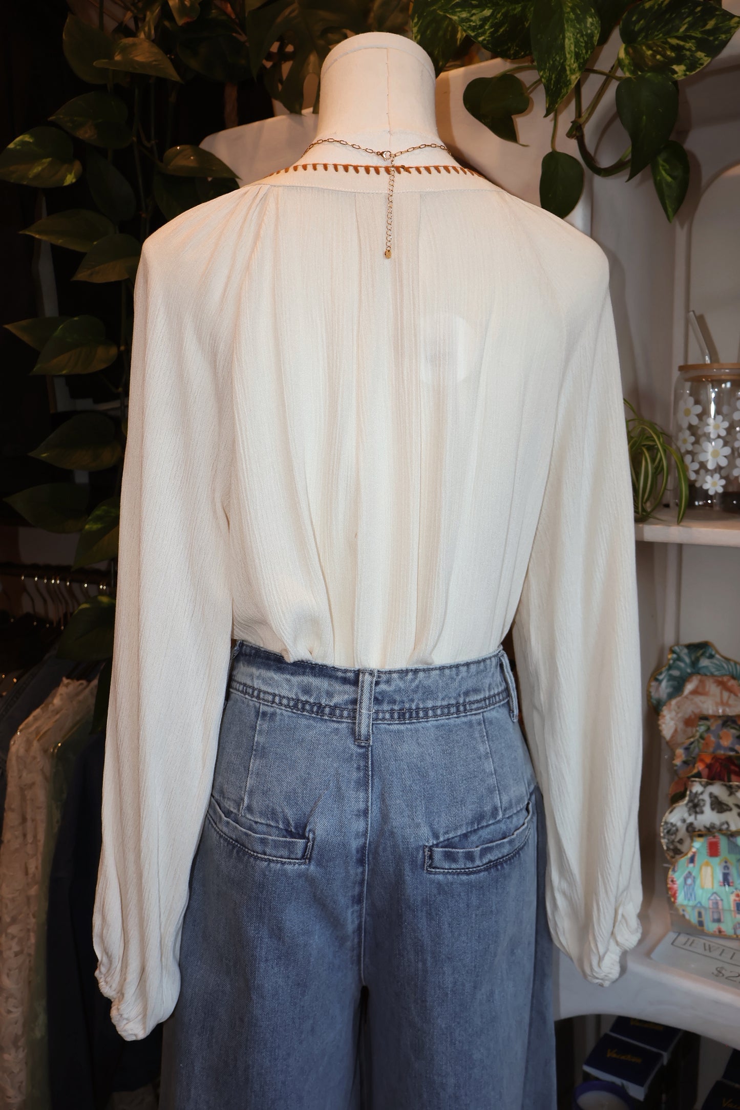 Floral Embroidered Puff Sleeve Blouse