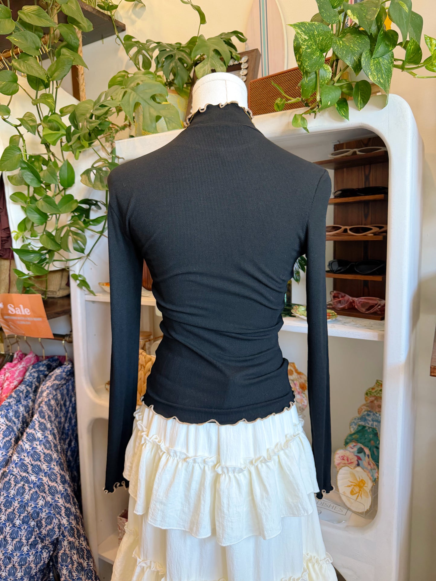 Lettuce Trim Detail Basic Soft Ribbed Top
