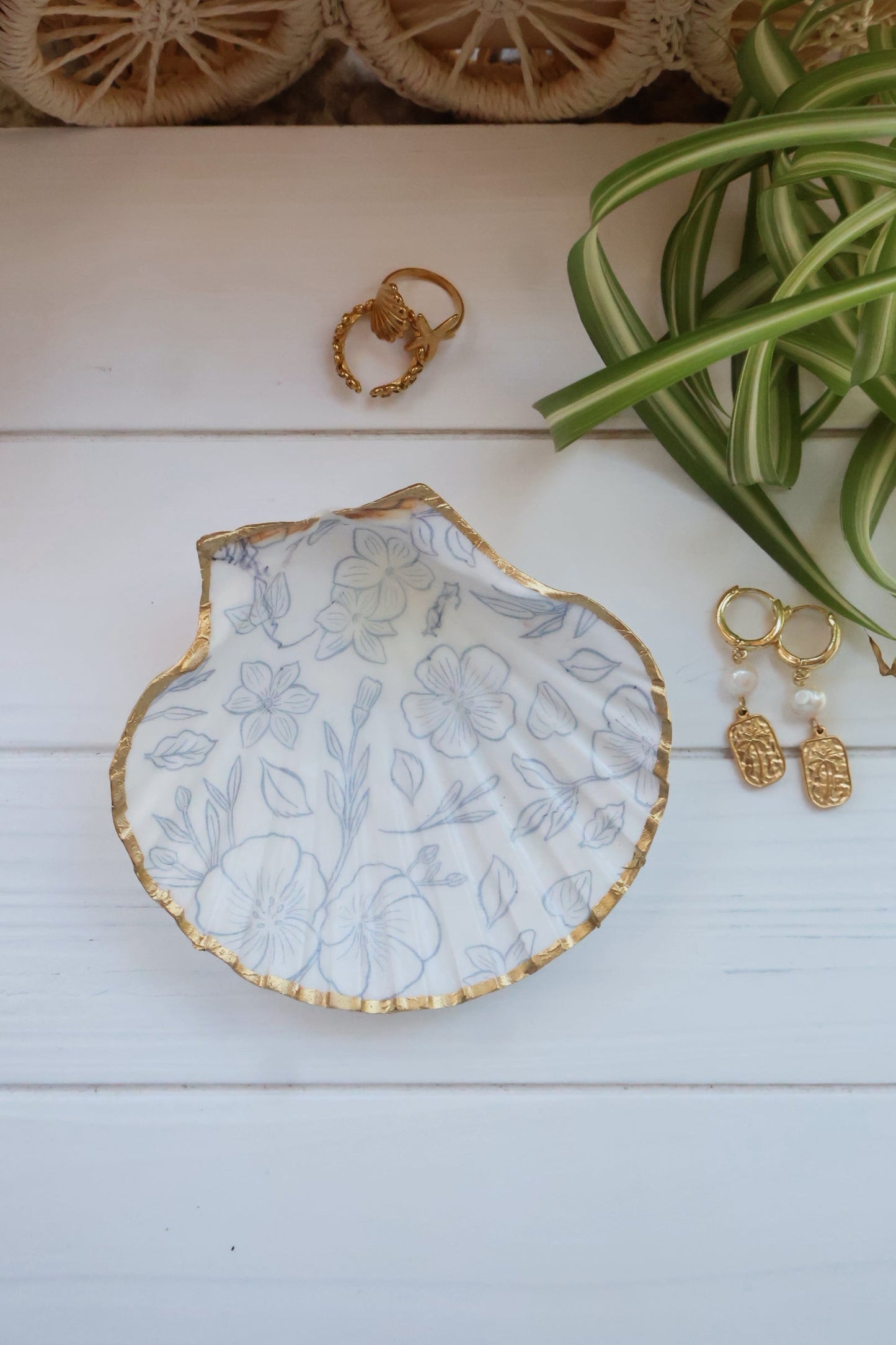 Blue Floral Seashell Jewelry Dish