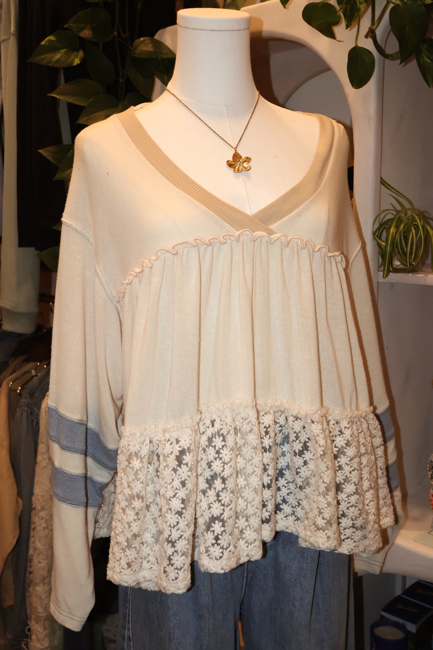 Knit Long Sleeve Baby Doll Ruffle Contrast Top