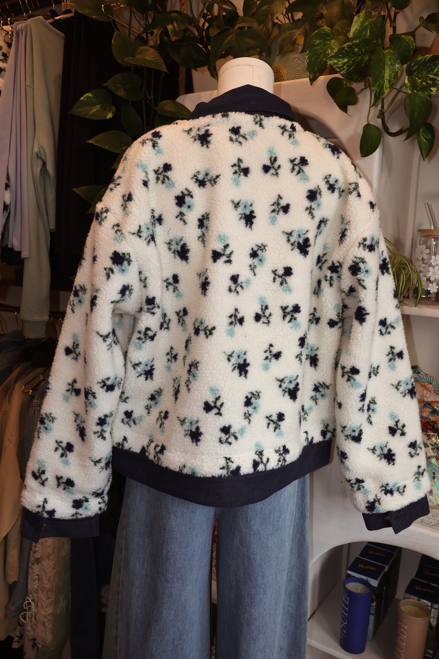 Floral Collared Button-Down Jacket