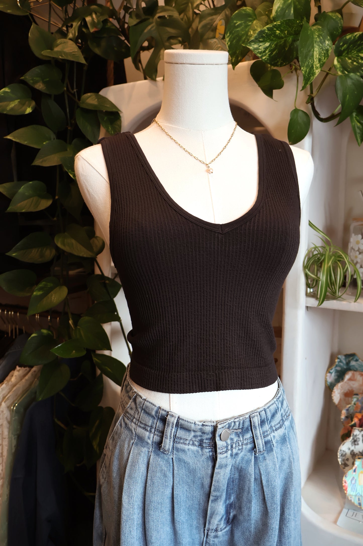 Seamless UV Neck Reversible Tank Top