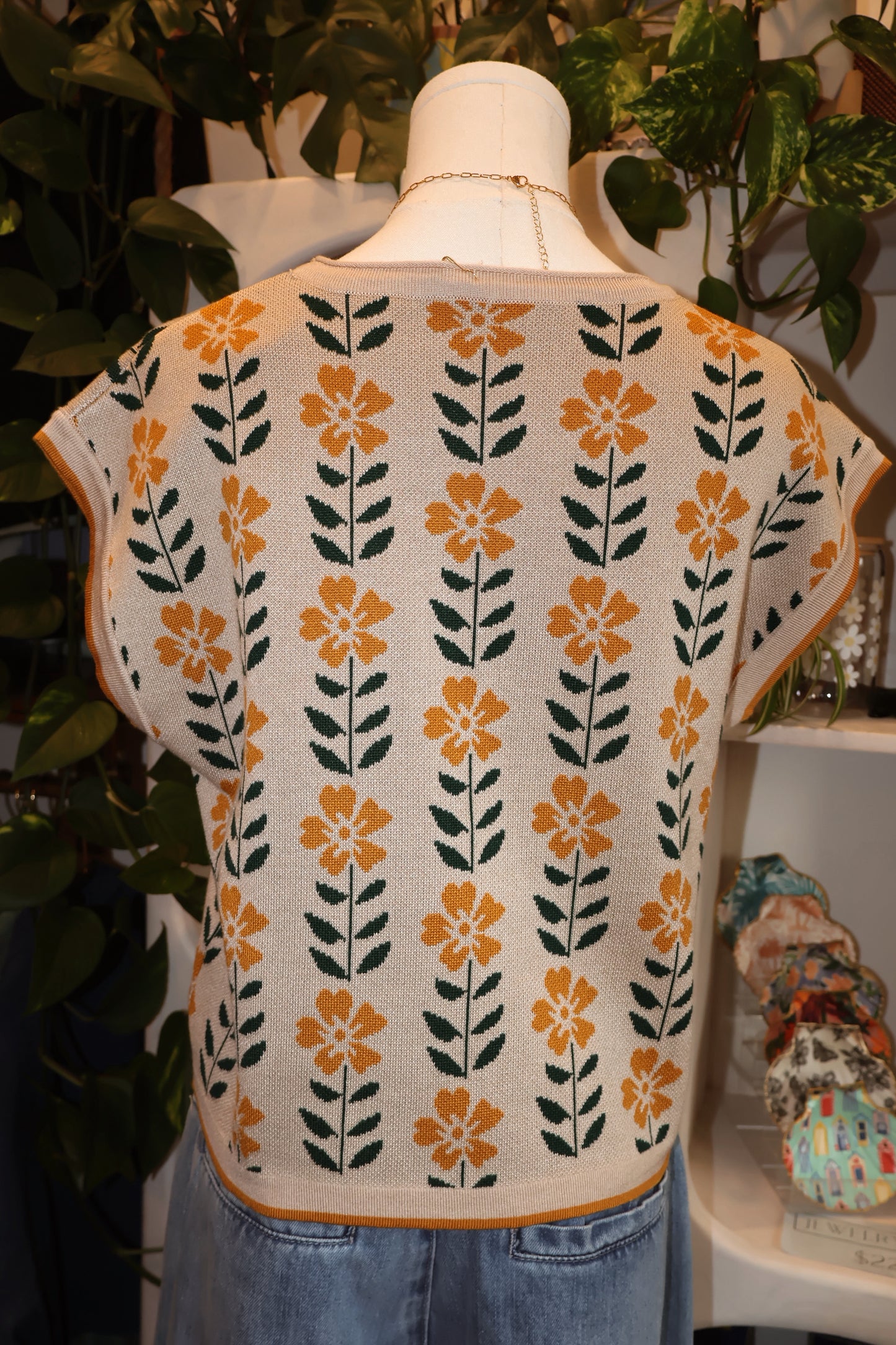 Crop Knit Floral Sweater Vest
