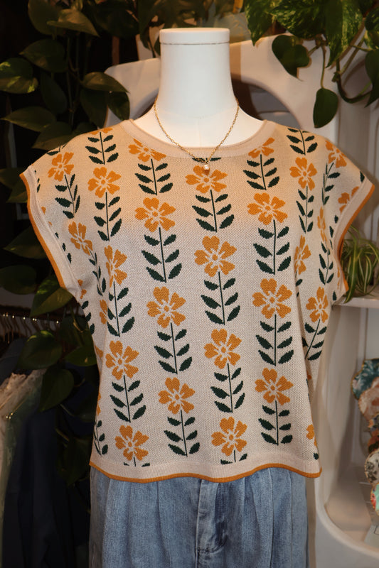 Crop Knit Floral Sweater Vest