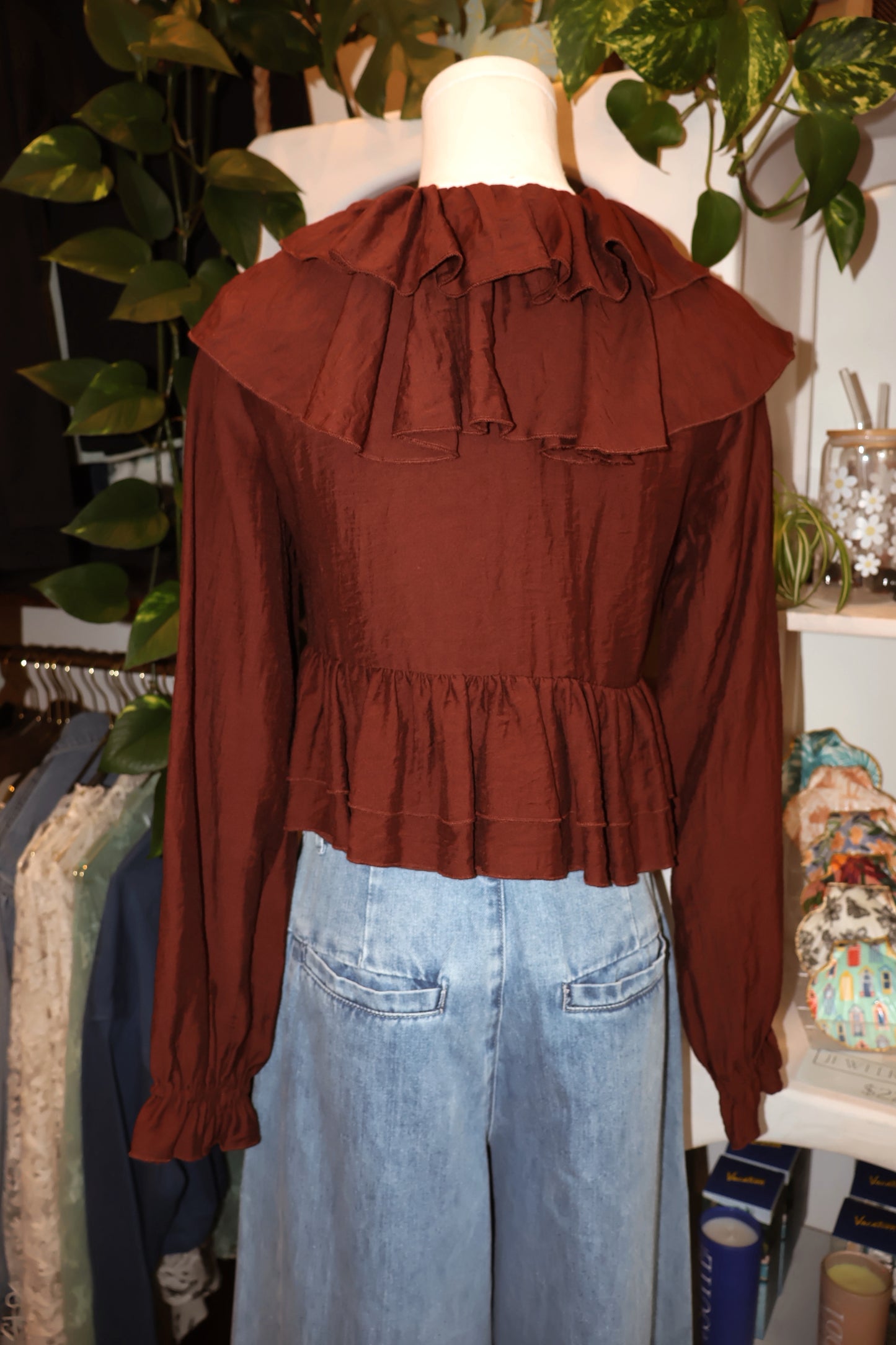 Long Sleeve Ruffle Cropped Blouse