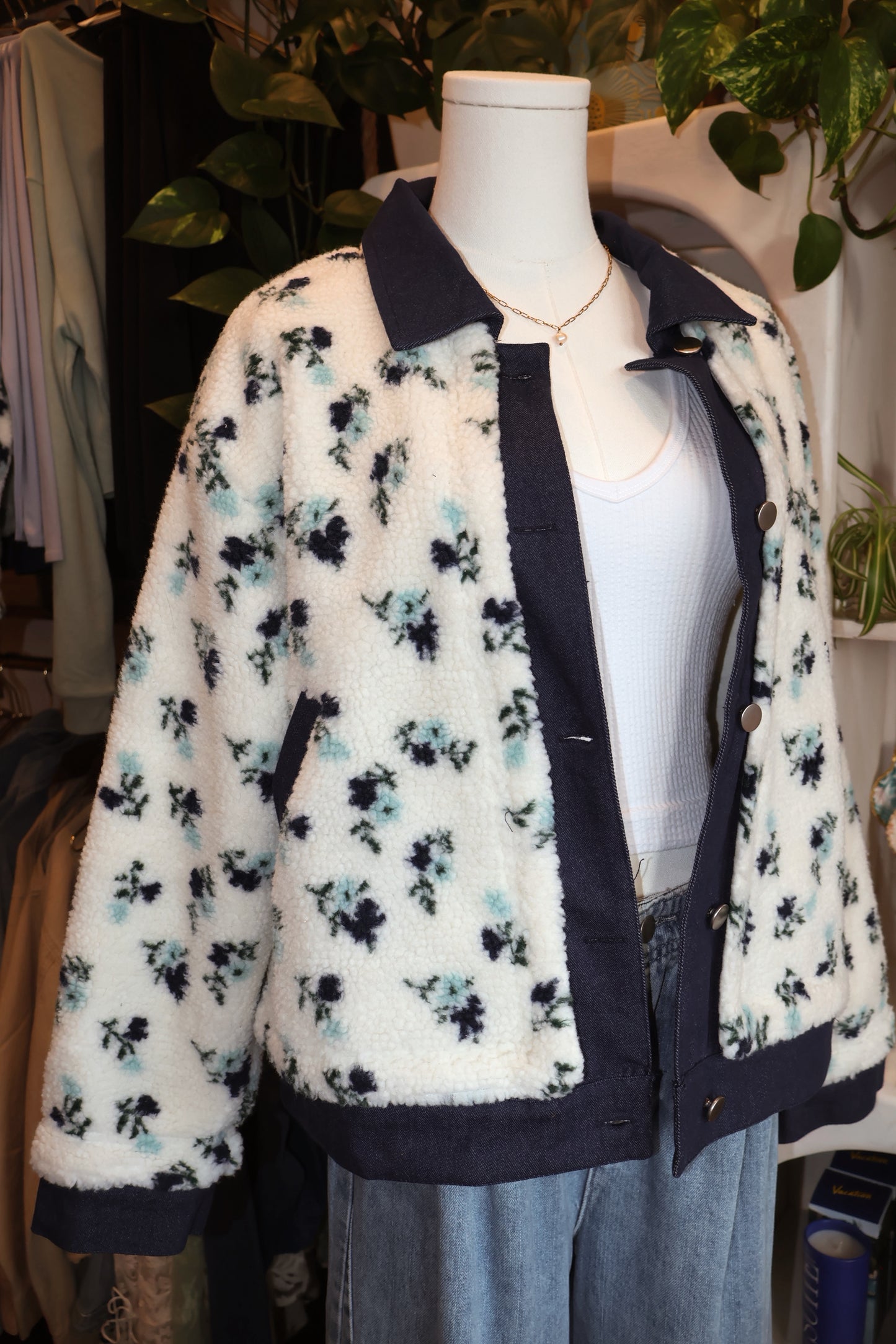 Floral Collared Button-Down Jacket