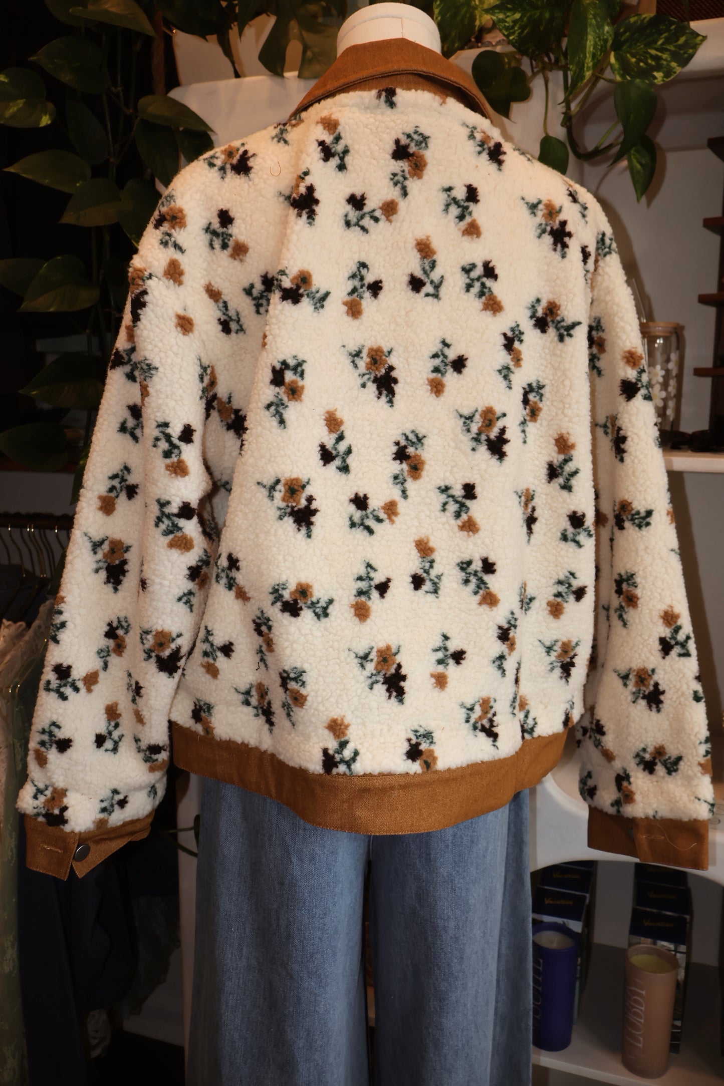 Floral Collared Button-Down Jacket